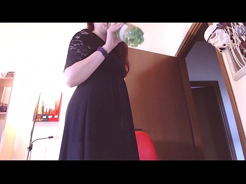 ❤️ Una schiava sottomessa che ama le mutandine sporche e lussuriose è costretta a masturbarsi dopo aver visto questo video! ❤️❌ Sessoal it.serviporno.ru ❤️