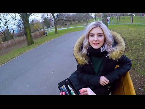 ❤️ Ingoia la sborra calda di uno sconosciuto per soldi - pompino nel parco di Eva Elfie ❤️❌ Sessoal it.serviporno.ru ❤️